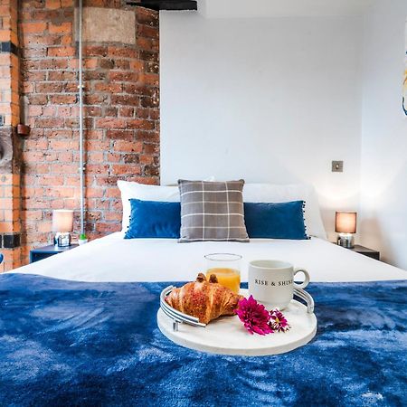 Cavern Quarters, Beautiful Two Bedroom City Centre Apartment By Garudy Serviced Apartments And Short Lets - Perfect For Longer Stays Liverpool Exteriör bild