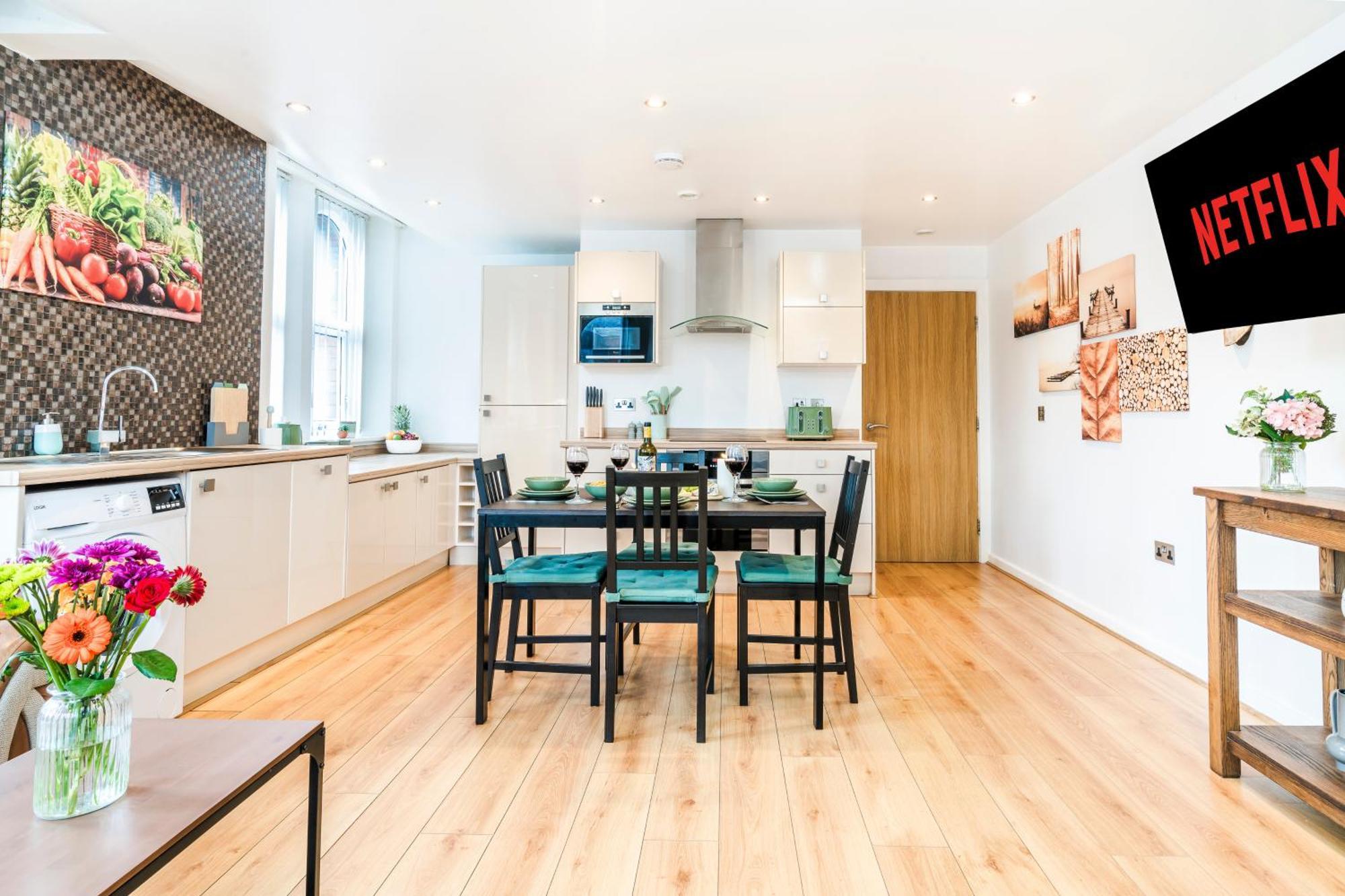 Cavern Quarters, Beautiful Two Bedroom City Centre Apartment By Garudy Serviced Apartments And Short Lets - Perfect For Longer Stays Liverpool Exteriör bild