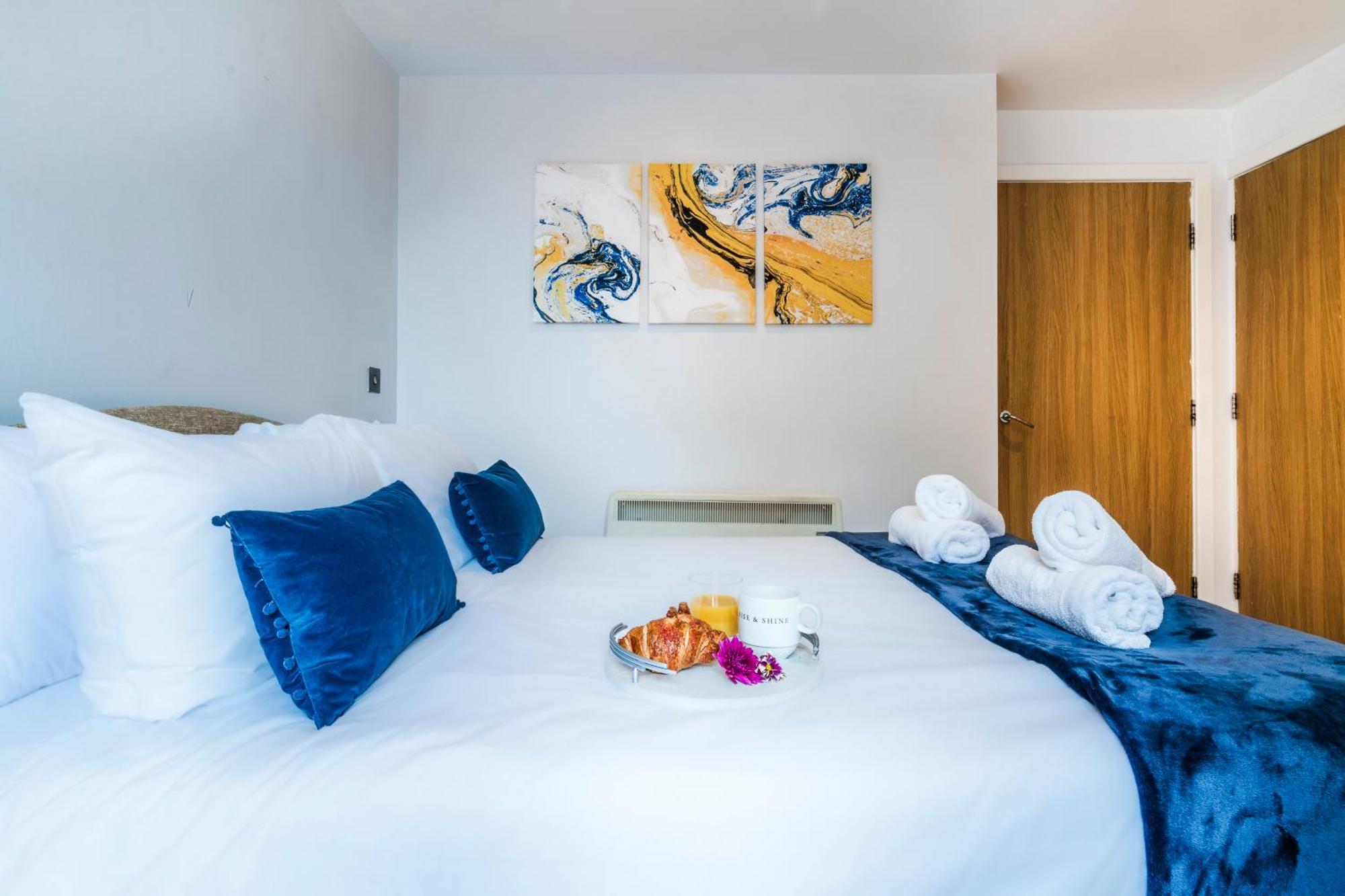 Cavern Quarters, Beautiful Two Bedroom City Centre Apartment By Garudy Serviced Apartments And Short Lets - Perfect For Longer Stays Liverpool Exteriör bild